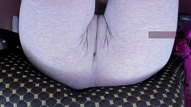 Snapshot of Cameltoe_squirt_inPants chatting on 11-10-25, 02:49 Cameltoe squirt inPants online show from 11-10-25, 02:49