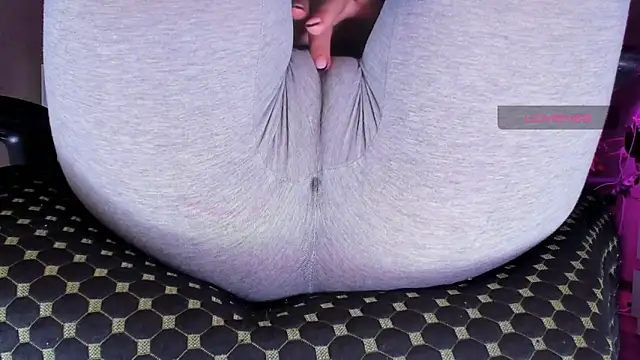 Snapshot of Cameltoe_squirt_inPants chatting on 11-30-25, 09:02 Cameltoe squirt inPants online show from 11-30-25, 09:02