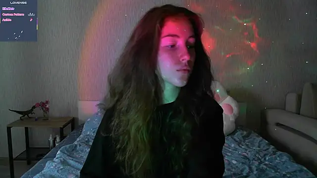 Snapshot of eskatmi chatting on 09-22-25, 12:45 eskatmi online show from 09-22-25, 12:45