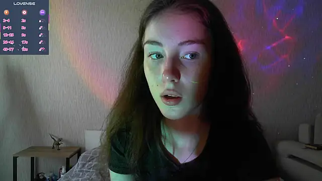 Snapshot of eskatmi chatting on 09-28-25, 12:49 eskatmi online show from 09-28-25, 12:49