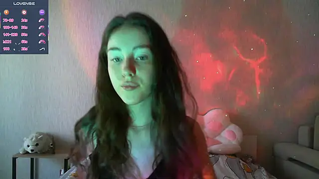 Snapshot of eskatmi chatting on 10-09-25, 12:52 eskatmi online show from 10-09-25, 12:52