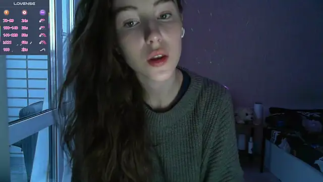 Snapshot of eskatmi chatting on 11-20-25, 01:50 eskatmi online show from 11-20-25, 01:50