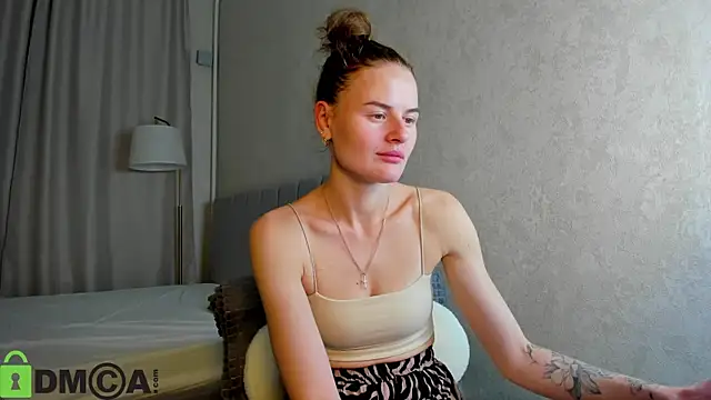 Wanda Gomez online show from 10-11-25, 02:59