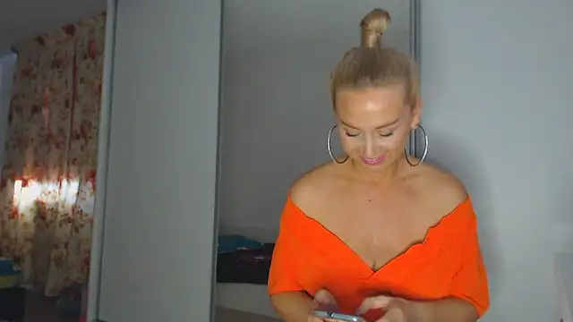 merlyn4 online show from 03-19-25, 11:39