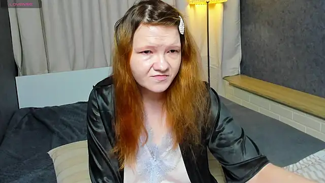 Nora lovvvv online show from 10-23-25, 11:09