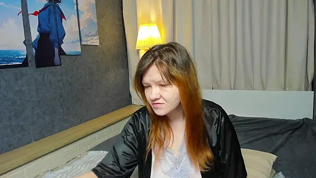 Nora lovvvv online show from 10-28-25, 10:41