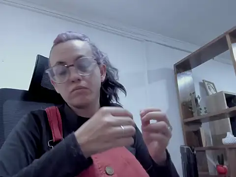 Snapshot of dalila_macherano1 chatting on 09-13-25, 05:24 dalila macherano1 online show from 09-13-25, 05:24