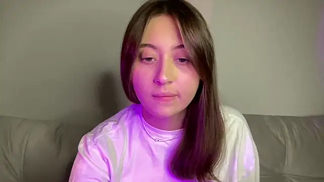 Snapshot of StellarAlice chatting on 10-22-25, 07:24 StellarAlice online show from 10-22-25, 07:24