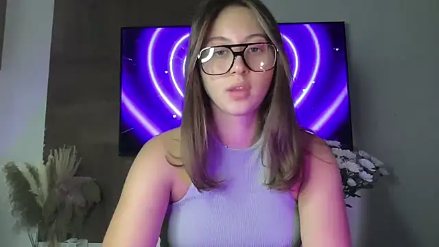 Snapshot of StellarAlice chatting on 10-24-25, 05:53 StellarAlice online show from 10-24-25, 05:53