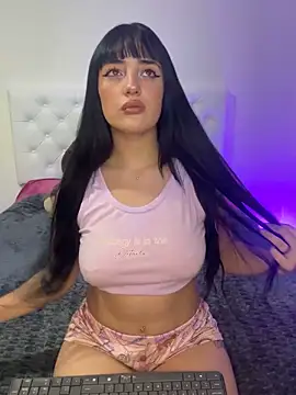 kylie444  online show from 09-09-25, 11:37