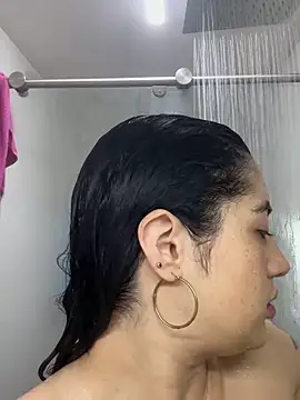 kylie444  online show from 09-12-25, 10:37