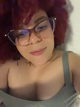 Snapshot of Enyagleam_ chatting on 02-03-26, 06:22 Enyagleam online show from 02-03-26, 06:22