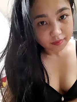 Snapshot of Minn-cute chatting on 10-02-25, 05:03 Minn-cute online show from 10-02-25, 05:03