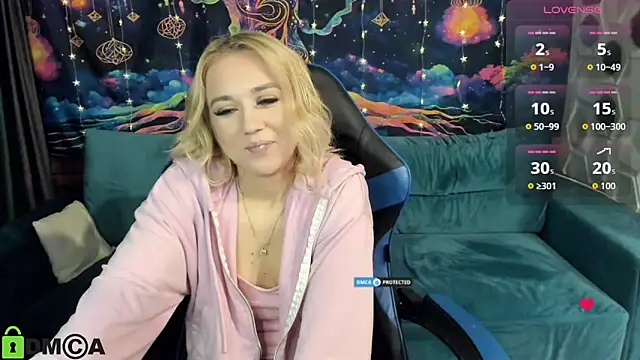 CrystalGirl99 online show from 12-16-25, 08:08