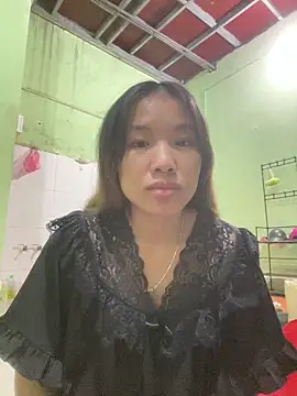 QueenLink online show from 10-03-25, 02:58