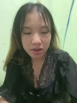 QueenLink online show from 10-13-25, 06:19