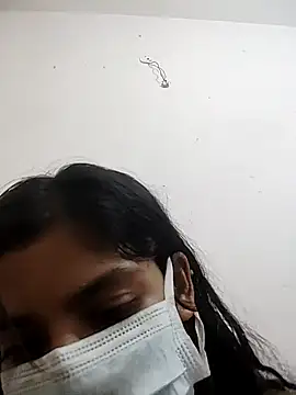 Snapshot of sassyy_poonam chatting on 09-27-25, 03:44 sassyy poonam online show from 09-27-25, 03:44
