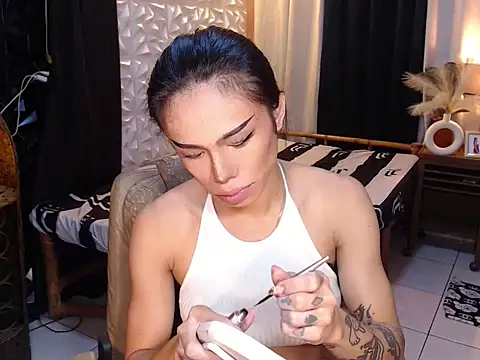 WILDROXIE online show from 10-06-25, 10:40