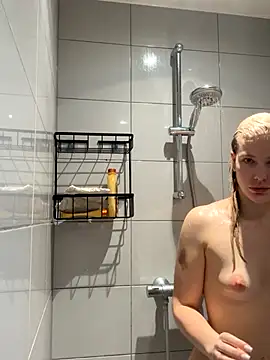 Chloemillerrxx online show from 09-20-25, 01:12