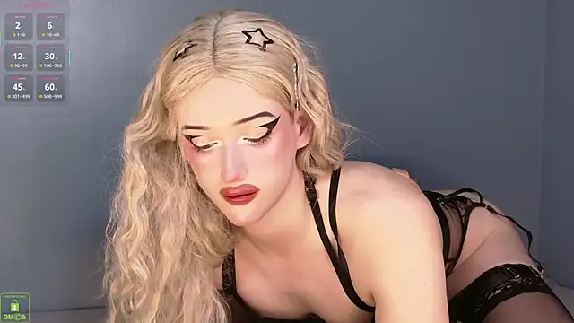 Snapshot of RoxyKyper chatting on 02-09-26, 09:52 RoxyKyper online show from 02-09-26, 09:52