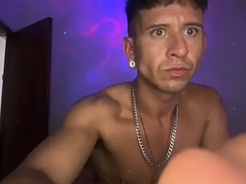 ArgHotCouple online show from 02-23-26, 12:41