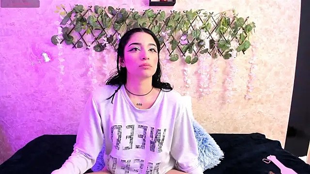 ImEmily444 online show from 09-25-25, 07:01