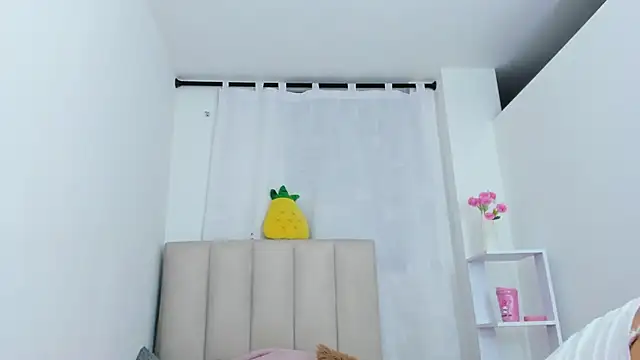 ImEmily444 online show from 11-15-25, 11:10