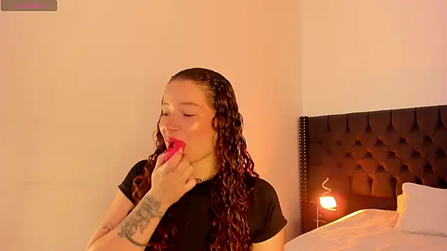 AphroditeSweet online show from 11-04-25, 08:41