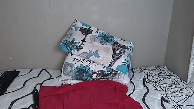 Lunalee online show from 01-15-26, 07:17