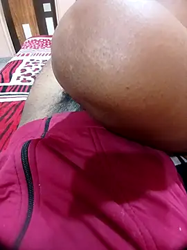 Priyankacam online show from 11-26-25, 04:46