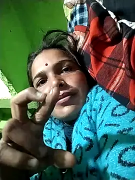 Snapshot of Hot_Kajal5 chatting on 11-30-25, 12:47 Hot Kajal5 online show from 11-30-25, 12:47