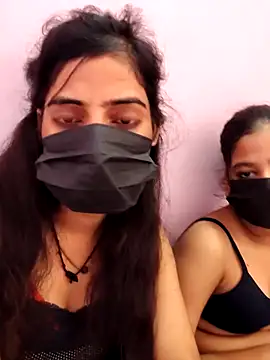 Hot-komall online show from 09-15-25, 04:12