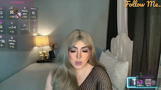 Snapshot of Unforgettable_Maria chatting on 12-02-25, 03:56 Unforgettable Maria online show from 12-02-25, 03:56