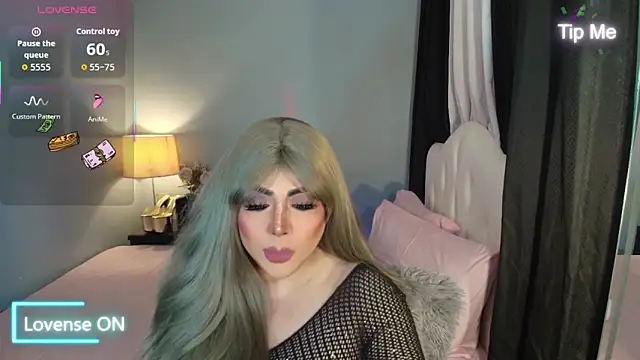 Unforgettable Maria online show from 12-19-25, 09:27