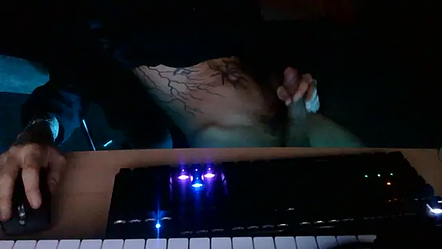 Snapshot of Kryk97 chatting on 03-02-26, 01:08 Kryk97 online show from 03-02-26, 01:08