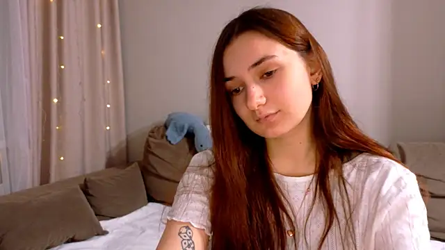 Lelia Vibe online show from 12-19-25, 03:19