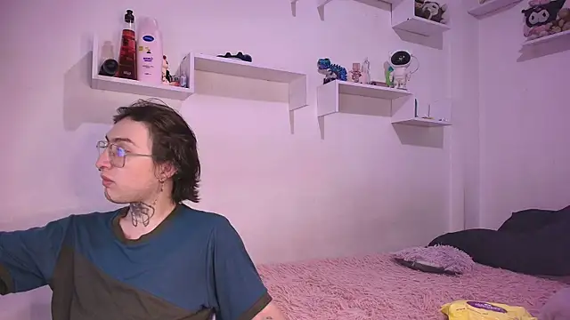 annyharriis online show from 11-18-25, 11:15