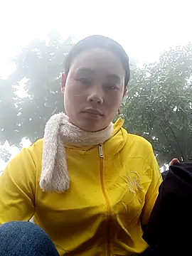 Snapshot of Ruaiuoi chatting on 02-09-26, 01:42 Ruaiuoi online show from 02-09-26, 01:42