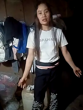 Snapshot of Ruaiuoi chatting on 02-16-26, 12:45 Ruaiuoi online show from 02-16-26, 12:45