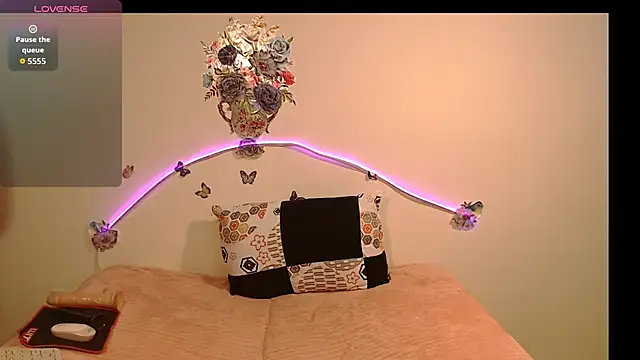 angelyxs online show from 09-11-25, 09:04