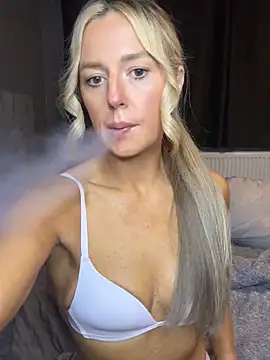 sammie-99 online show from 09-17-25, 07:48