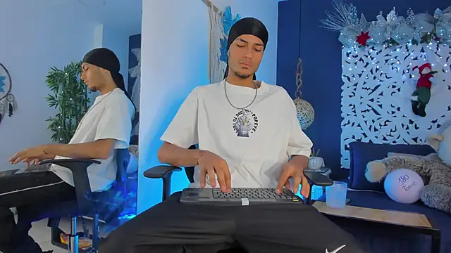 Adonis WB online show from 12-03-25, 10:19