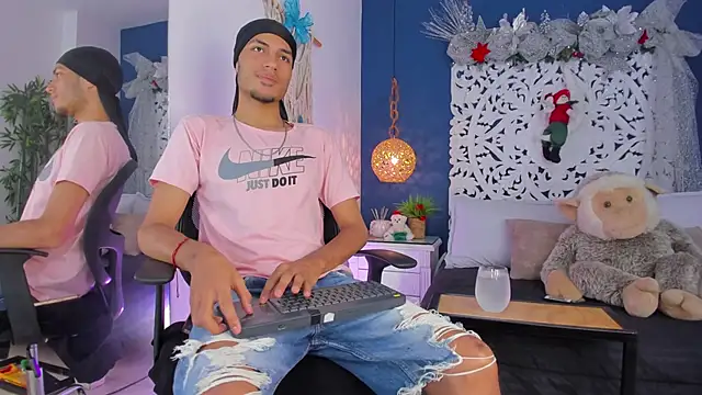 Adonis WB online show from 12-04-25, 08:28