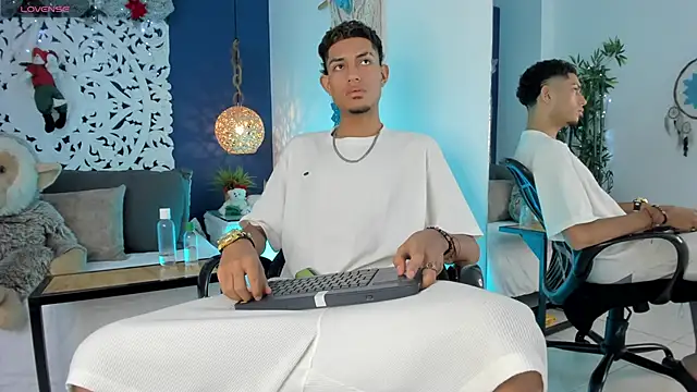 Adonis WB online show from 12-18-25, 08:15