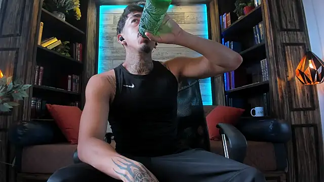 Donovan Desmond online show from 09-09-25, 08:19