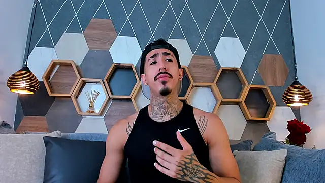 Donovan Desmond online show from 09-11-25, 08:20