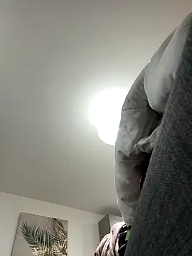 Snapshot of blissyboo123 chatting on 10-11-25, 02:55 blissyboo123 online show from 10-11-25, 02:55