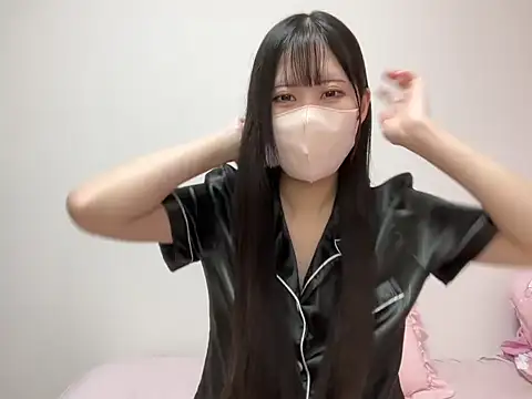 noa uxu online show from 11-08-25, 11:10