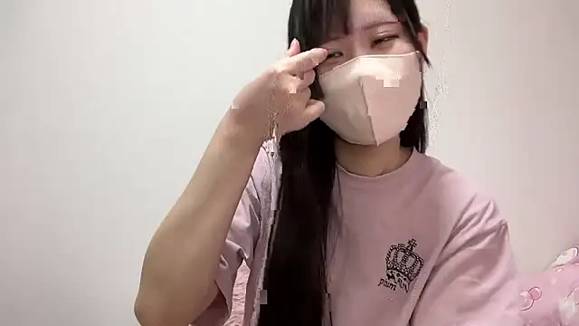 noa uxu online show from 11-19-25, 05:07