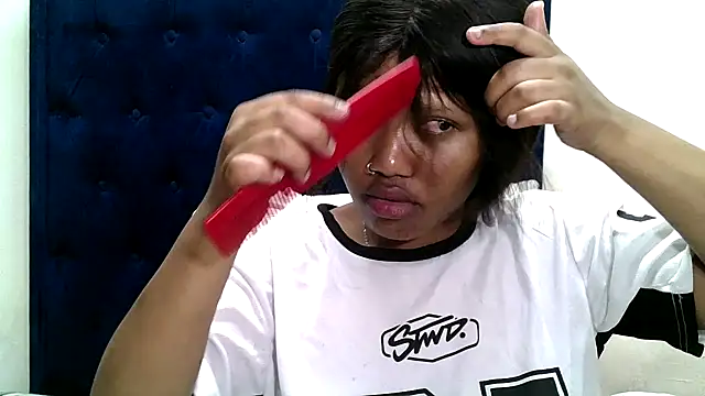 BUNNYCHOWX28 online show from 12-13-25, 08:04